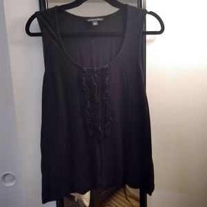 Banana Republic black sleeveless top with vertical ruffle detail, size XL
